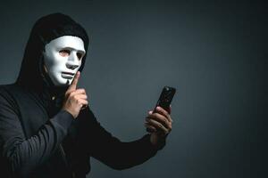 bedragare och hackare ring upp Centrum med telefon data stöld foto