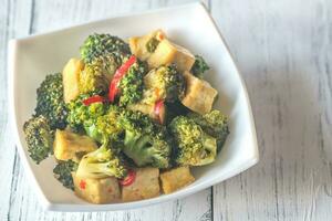 tofu och broccoli stek foto