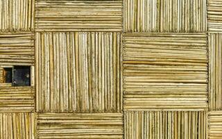 bambu trä vägg och Port textur i puerto escondido Mexiko. foto