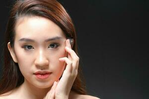 söder öst asiatisk skön ung lady mode smink kosmetisk foto