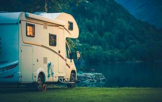 husbil camping på de sjö foto