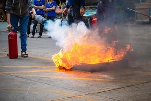 utbildning för brandbekämpning foto