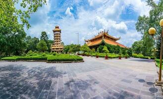 morgon- på ben duoc tempel, cu chi, ho chi minh stad, vietnam. de historisk distrikt revolutionerande bredvid cu chi tunnel, en känd bas av revolutionerande vietnam innan 1975. resa begrepp foto