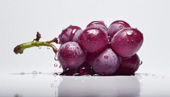 saftig bär frukt släppa stänk på våt blad i natur genererad förbi ai foto