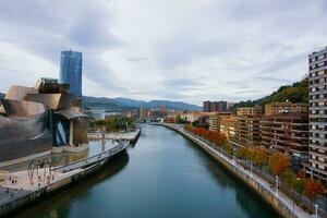 bilbao, bizkaia, spanien, 2023 - guggenheim bilbao museum arkitektur, bilbao, basque Land, Spanien , resa destinationer foto