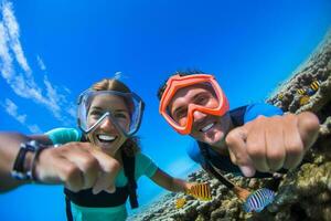 Lycklig par snorkling i en underbar korall rev. ai genererad foto