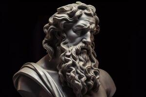 huvud av grekisk Gud skulptur, staty av en man med lång skägg på mörk bakgrund. ai genererad bild. foto