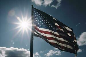 bakgrundsbelyst oss nationell flagga flygande och vinka i de vind över grå stormig molnig himmel, symbol av amerikan patriotism, låg vinkel, generera ai foto
