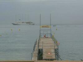 cannes vid Medelhavet foto