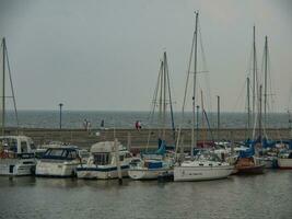 de hamn av neuharlingersiel foto