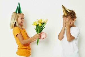 rolig barn Semester gåva födelsedag blommor roligt foto