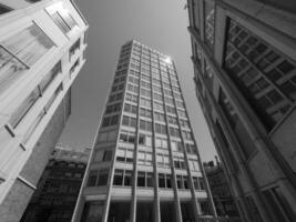 ekonom byggnad i bw i London foto