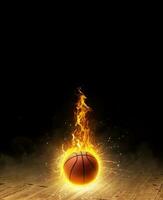 basketboll på brand, en mörk bakgrund på en hårt träslag Gym golv foto