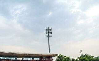 cricket stadion översvämning lampor poler på delhi, Indien, cricket stadion lampor foto