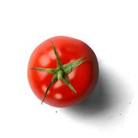 färsk röd tomat från topp upp se isolerat på vit bakgrund. foto