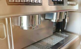 kaffe maskin i Kafé selektiv fokus. foto