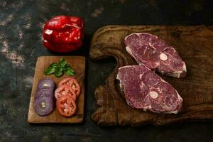 patagoniska lamm kött presenteras på de trä- tabell, patagonien argentina. foto