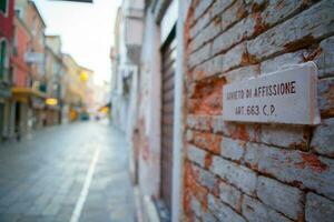 Venedig, en förhäxande stad i Italien, full av historia och medeltida arkitektur. foto