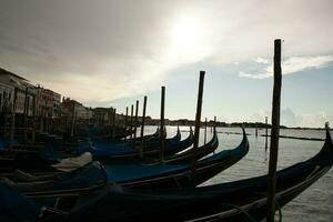 Venedig, en förhäxande stad i Italien, full av historia och medeltida arkitektur. foto