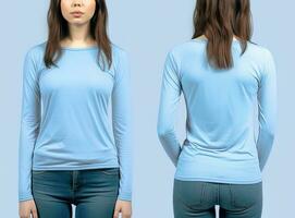 kvinna bär en blå t-shirt med lång ärmar. främre och tillbaka se. ai genererad foto