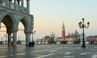 san marco fyrkant i Venedig foto