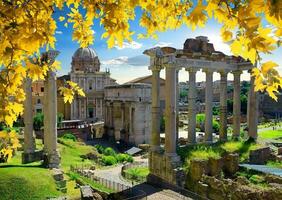 roman forum i höst foto