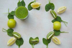 detox smoothie Ingredienser bakgrund foto