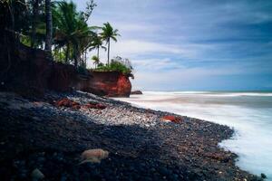 skön morgon- se indonesien panorama landskap irländare fält med skönhet Färg och himmel naturlig ljus foto