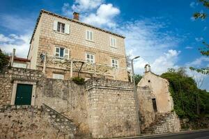 skön hus längs branitelja dubrovnika foto