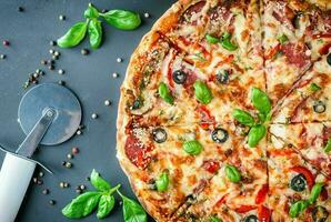 italiensk pizza mat måltid middag lunch restaurang bakgrund Foto
