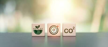 co2 begrepp ,kol dioxid utsläpp och industriell förorening orsaker miljö- och ekologisk problem ,kol förnybar energi avtal , miljömässigt vänlig industri foto