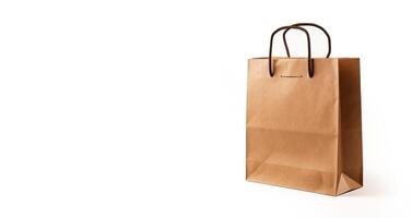 hantverk shopper på en vit bakgrund. handla väska tillverkad från återvunnet papper. eco förpackning, modern design. generativ ai foto