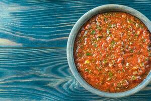 skål av marinara - italiensk tomat sås foto