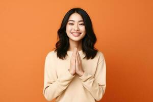 skön asiatisk kvinna i tillfällig med leende glad. studio skott asiatisk kvinna stående hand gest begrepp förbi ai genererad foto