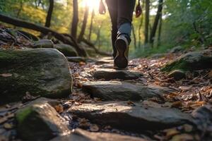 stänga upp en personens fötter gående på stenar, gående på en spår i de skog, resa begrepp. ai generativ foto