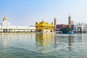 amritsar, Indien - Maj 31 2023 - skön se av gyllene tempel - harmandir sahib i amritsar, punjab, Indien, känd indisk sikh landmärke, gyllene tempel, de huvud fristad av sikher i amritsar, Indien foto