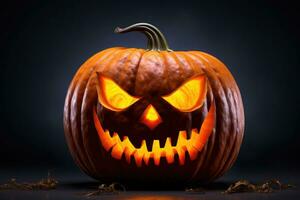 halloween pumpa med skrämmande ansikte på mörk bakgrund. ai genererad foto