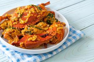 rör stekt krabba med currypulver foto