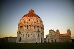 se av de piazza dei miracoli pisa foto