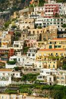 panorama- se av de by av positano neapel Italien foto