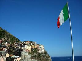 karakteristisk färgrik by av manarola liguria foto