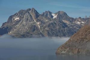 kusten av prins christian sund passage i Grönland foto