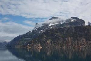 kusten av prins christian sund passage i Grönland foto