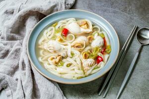 golbaengi tang, koreanska stil hav snigel soppa mat cuisinegolbaengi tang, koreanska stil hav snigel soppa mat kök foto