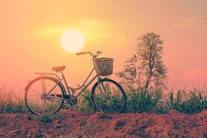 vacker vintage cykel. foto