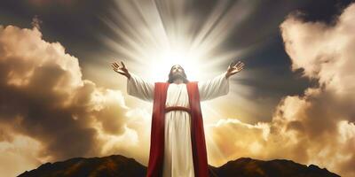 återuppstått Jesus christ med bakgrund av Sol strålar och moln. foto