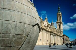 el pilar katedral i zaragoza, Spanien foto