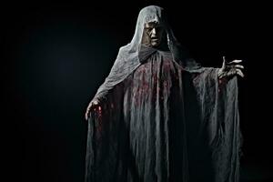 skrämmande kvinna i död kostym innehav brinnande ficklampa på svart bakgrund. ai generativ foto