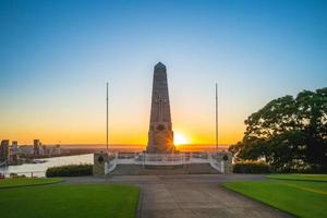 evig flamma med statligt krigsminne i Perth foto