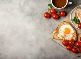 friska frukost med ägg foto